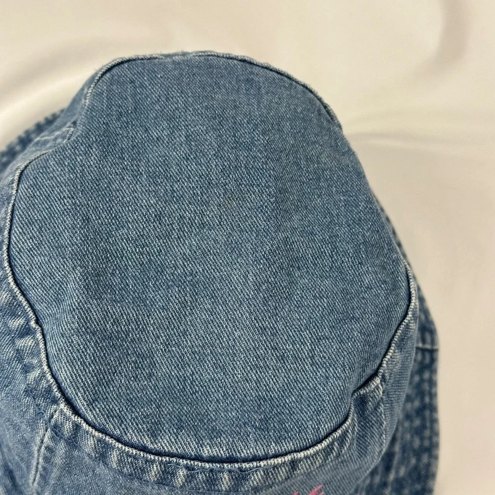 Alaska Denim Bucket Hat Womens S/M Blue Pink Embroidered Cotton Fahrenheit